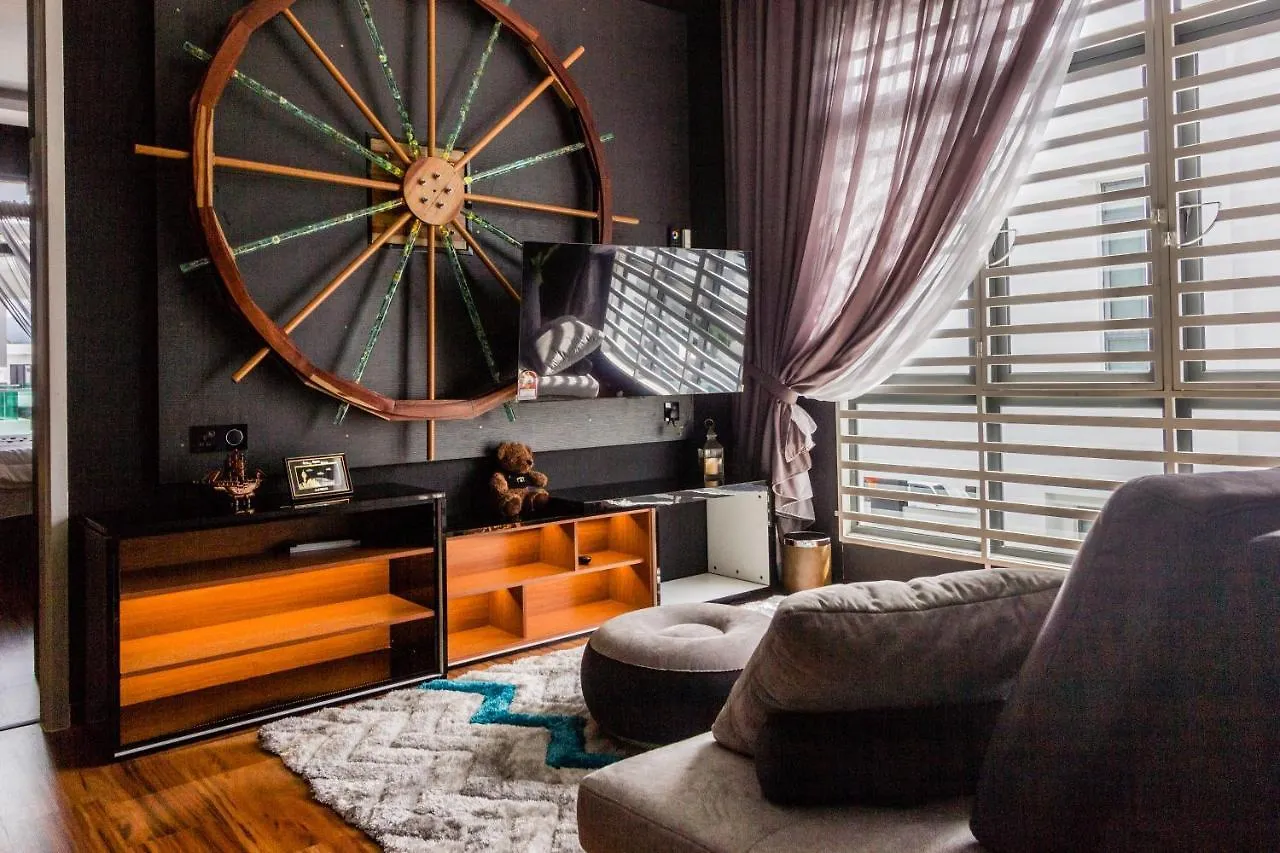 Casa de Férias Varnen Cozy Haven - Evcharger Bukit Mertajam Malásia