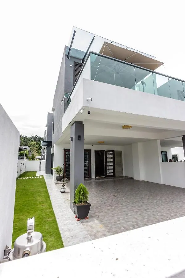 Varnen Cozy Haven - Evcharger Bukit Mertajam 0*,