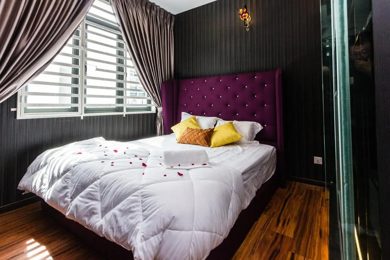 Varnen Cozy Haven - Evcharger Bukit Mertajam Holiday home